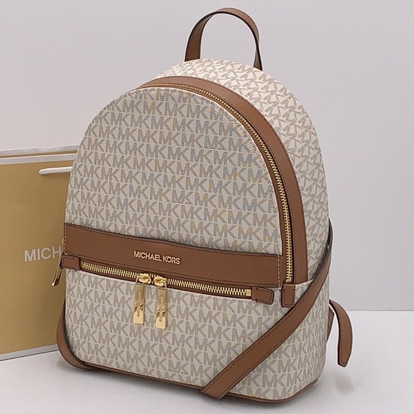 MICHAEL KORS Kenly Medium Backpack Signature Vanilla Bag - Picture 5 of 16